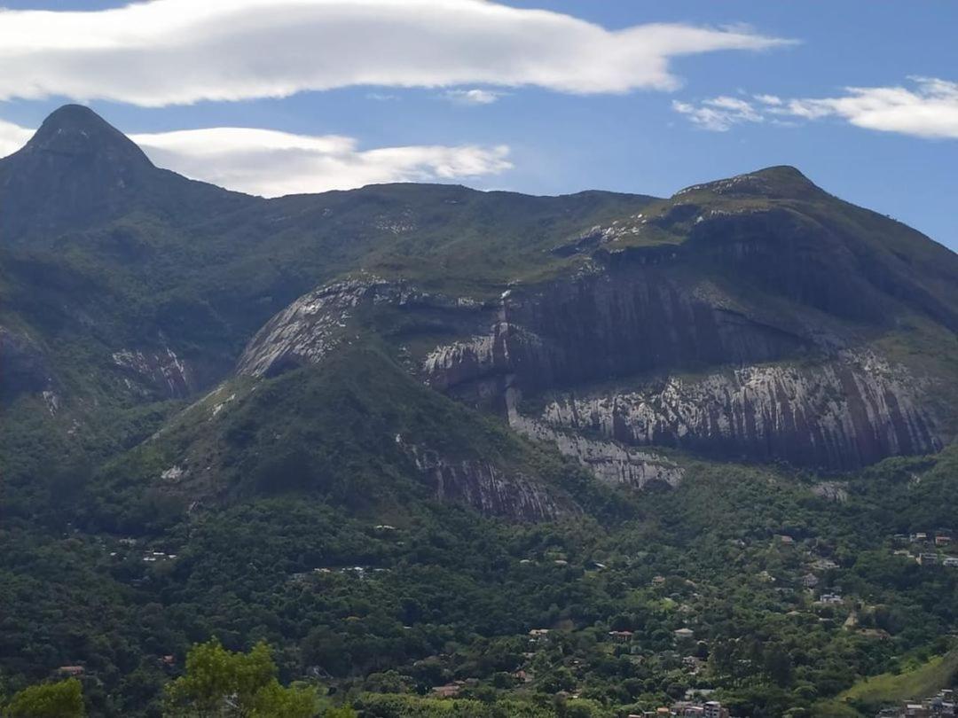 ホテル Estrada Do Carangola 2148 Amoedo Petrópolis エクステリア 写真